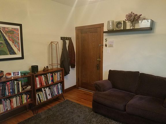 5th image of 3905 W Cornelia Ave APT 2E