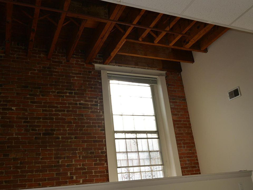 1st image of 222 Race St APT 10