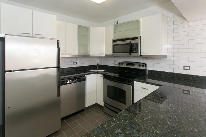 Algonquin Apartments — Photo 54