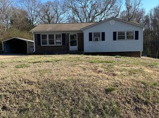 178 Stagecoach Rd, Gaffney, SC 29340