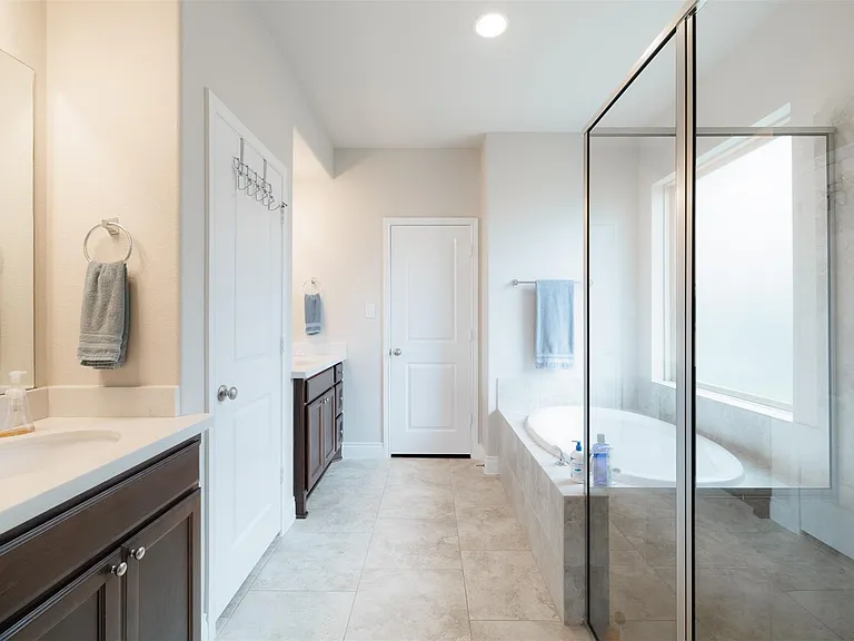 3530 Auburn Creek Cir — Photo 17