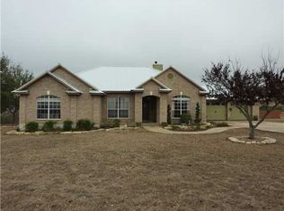 511 Chaneys Xing, Bertram, TX 78605