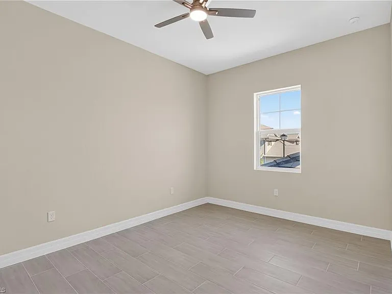 286 Indies Dr E #202 — Photo 16