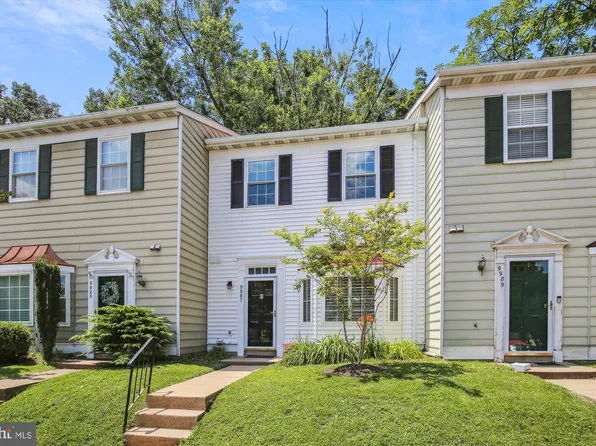 9987 Capperton Dr, Oakton, VA 22124