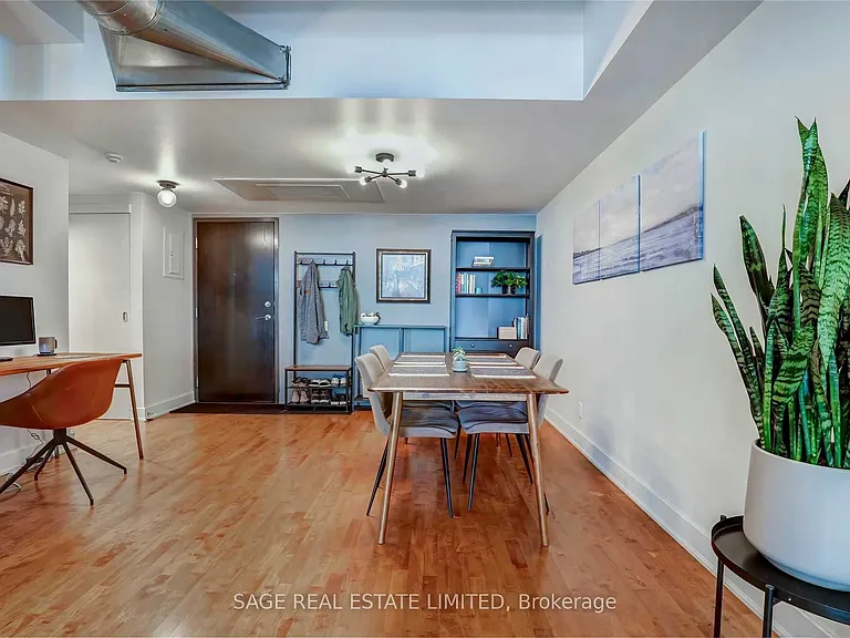 233 Carlaw Ave #509 — Photo 6