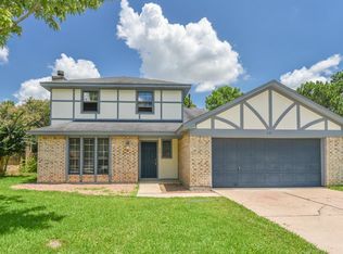 427 Merriweather St, Webster, TX 77598