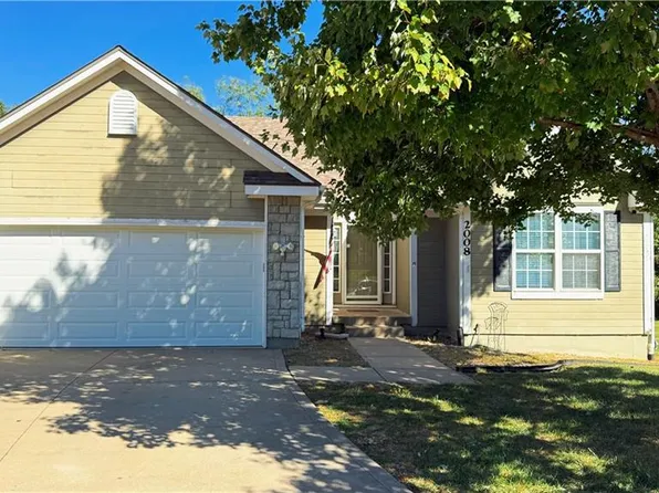 2008 Cypress Way, Pleasant Hill, MO 64080
