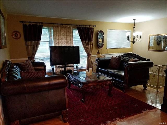 1st image of 4734 Hedgemont Dr