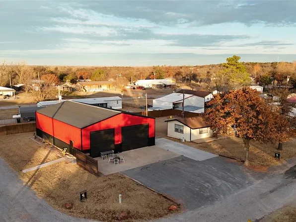 618 S Lynn St, Fort Cobb, OK 73038