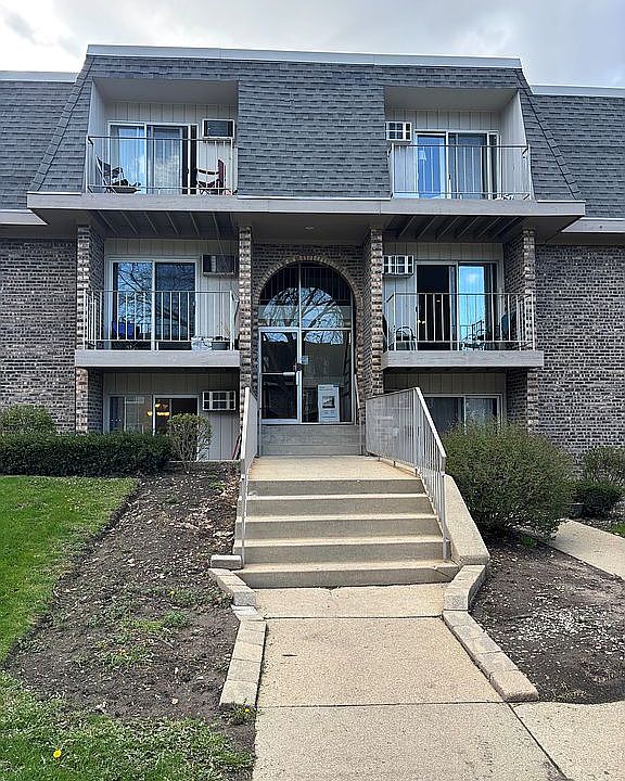 1st image of 876 Blossom Ln #5-203