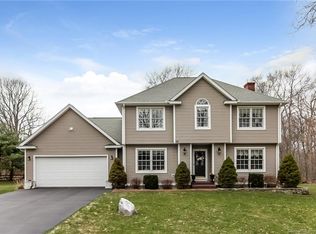 37 Pepperbush Dr, Amston, CT 06231