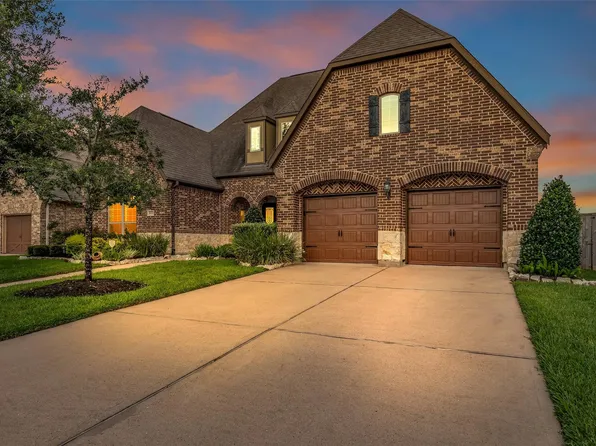 8723 Long Cross Dr, Richmond, TX 77406