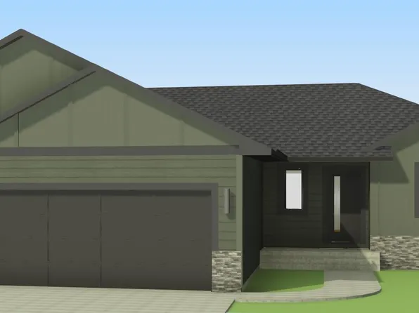913 N Main St, Lennox, SD 57039