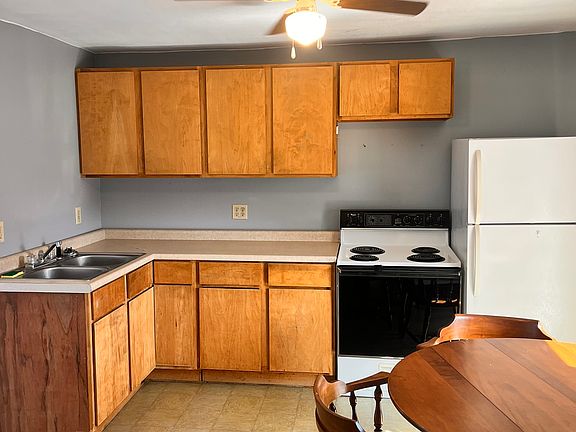 5th image of 310 W Main St #C