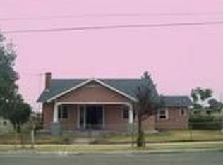 124 W Delaware Ave, Redlands, CA 92374