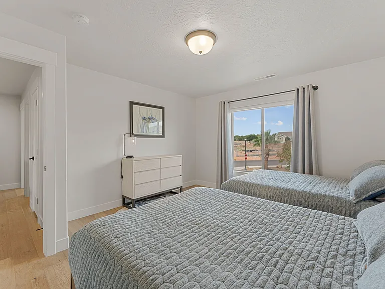466 N Ventura Ln #47 — Photo 27