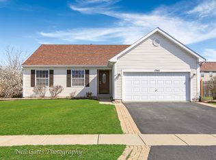 1940 W Helen Dr, Romeoville, IL 60446