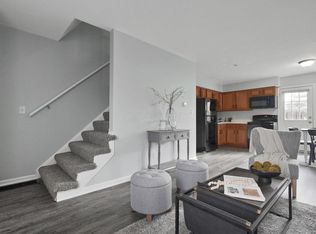 5720 Beechcroft Rd APT B, Columbus, OH 43229