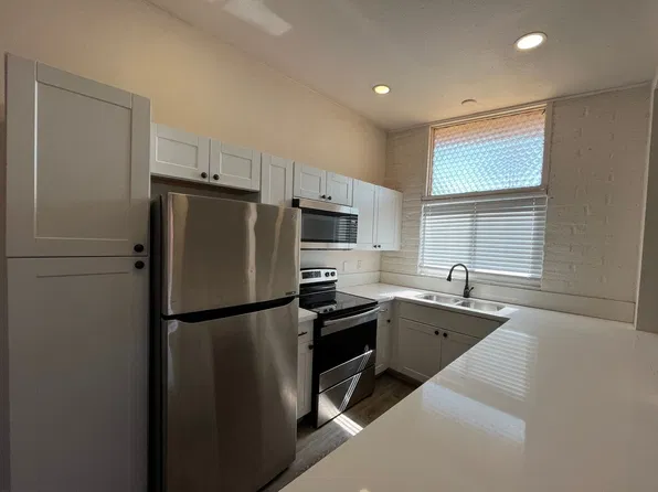 6708 E Monterey Way APT A, Scottsdale, AZ 85251