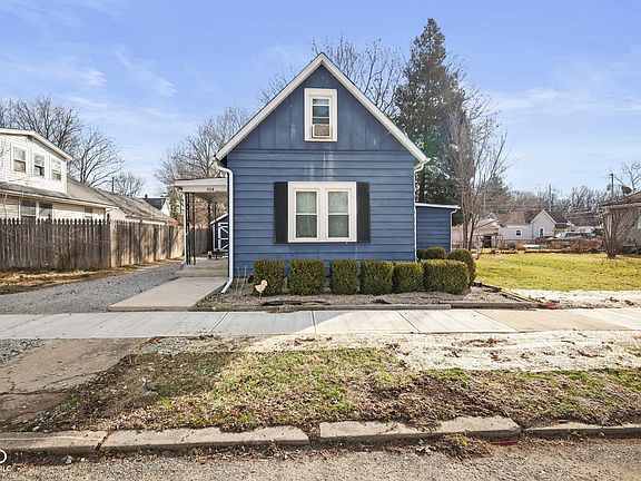 2nd image of 914 Chestnut St