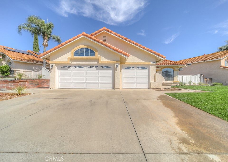 1st image of 30993 Wellington Cir