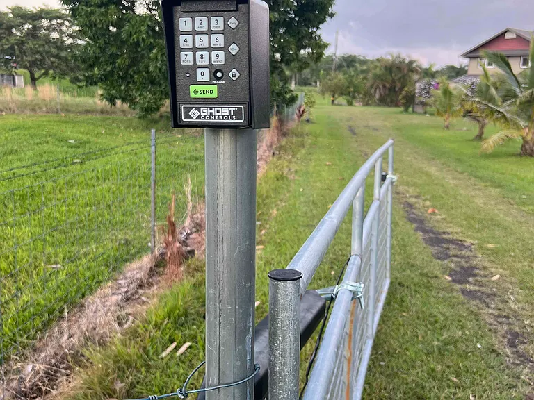 Private gate with Key Pad