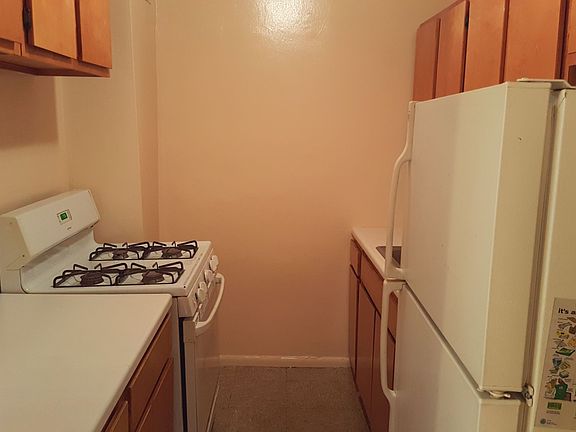 2nd image of 8645 Saint James Ave APT 2L