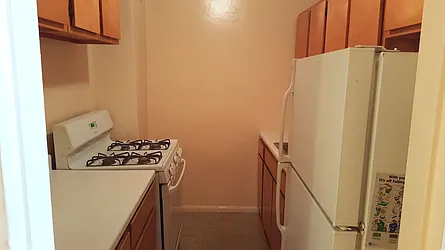 Rented by Realty Queens LLC