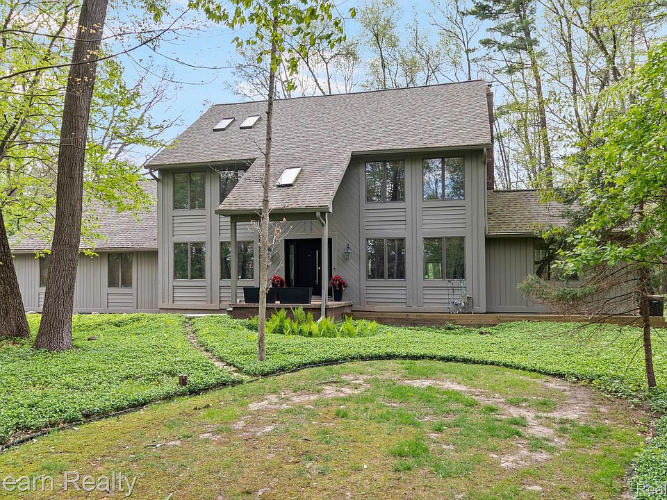 1st image of 5126 Braddock Ct