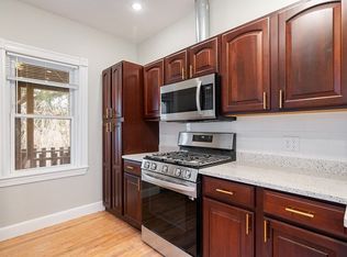 619 E 5th St FLOOR 2, Boston, MA 02127