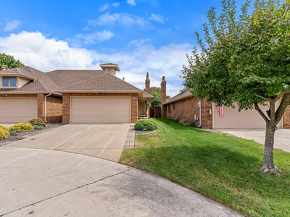 2nd image of 3141 E Mimosa Street #C
