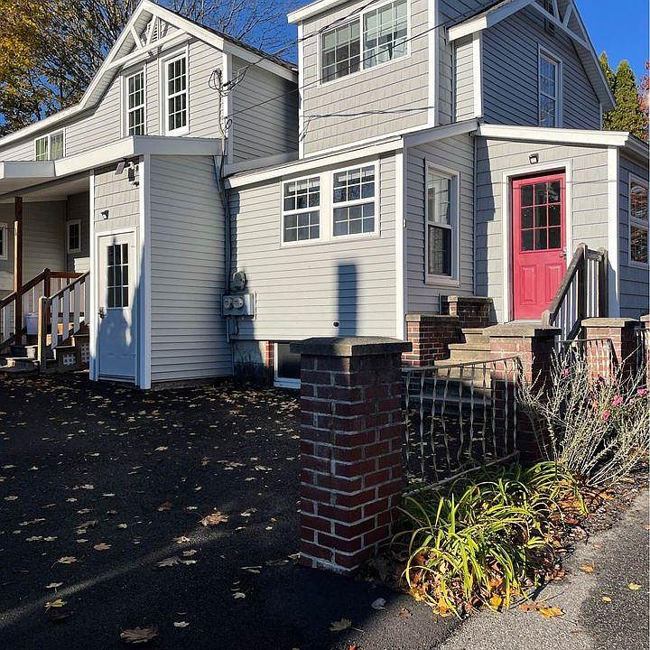 1st image of 11 Cottage Ave APT 1