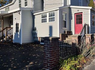 11 Cottage Ave APT 1, Old Orchard Beach, ME 04064