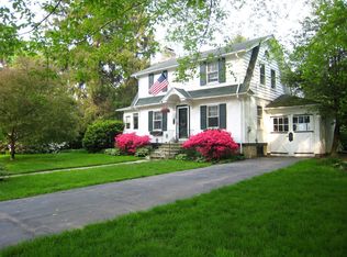 222 Weldy Ave, Oreland, PA 19075