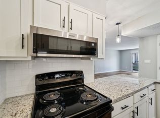 The Onyx Hoover Apartments, Birmingham, AL 35216