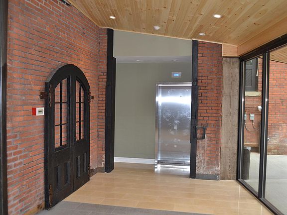 4th image of 555 Roosevelt Ave #108