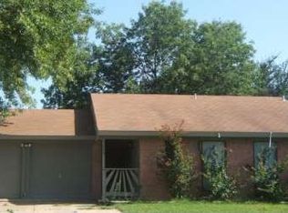 404 Stonecreek Dr, Arlington, TX 76014