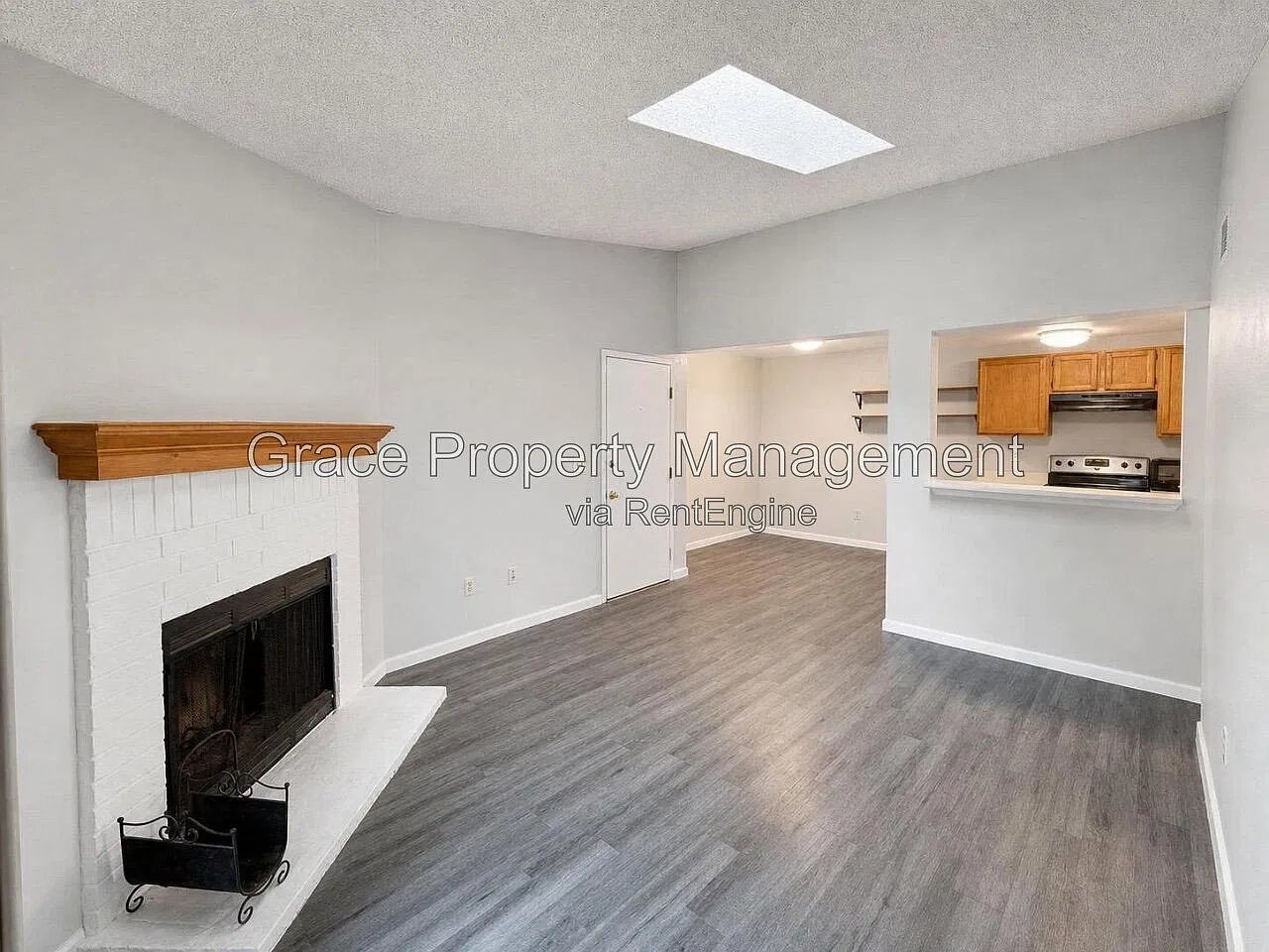2 bed, 1.0 bath, 811 sqft, $1,525 — Photo 3