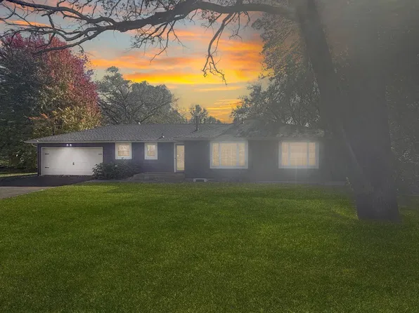 16633 Temple Dr N, Minnetonka, MN 55345