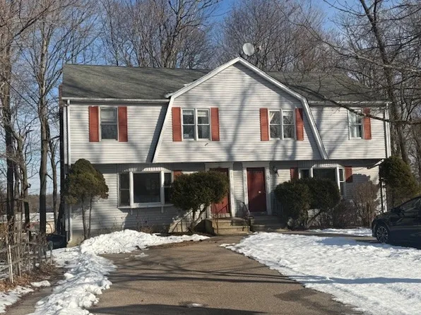 15-17 Julian Ln, Milford, MA 01757