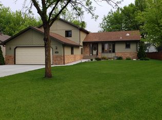 1418 14th Ave N, Wahpeton, ND 58075