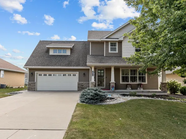2876 Chrystella Dr, Menasha, WI 54952