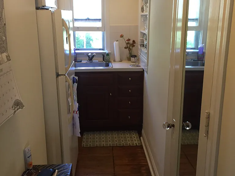 424 N High St #4 — Photo 6