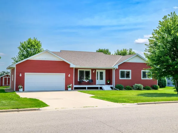 943 Abbygail Dr, Alexandria, MN 56308