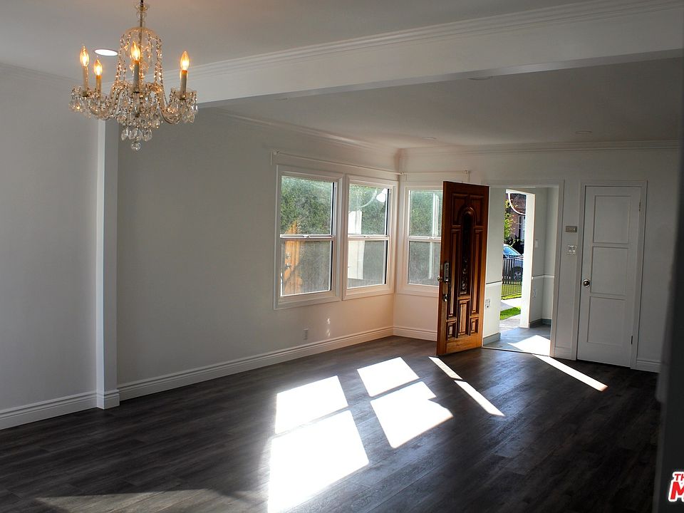 1st image of 928 S Holt Ave