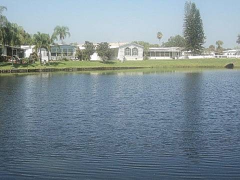 3rd image of 700 20th St Lot 836