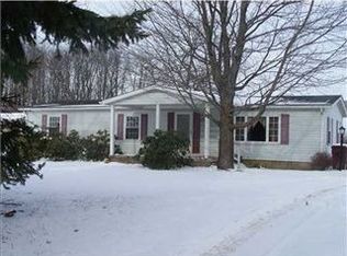 355 Swain Hill Rd, Evans City, PA 16033