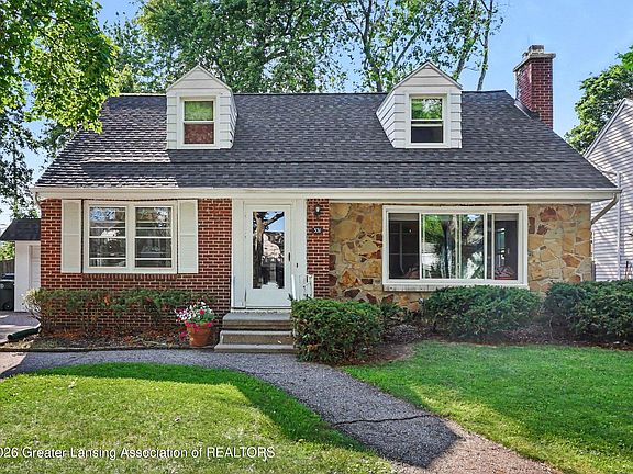 2nd image of 531 Durand St
