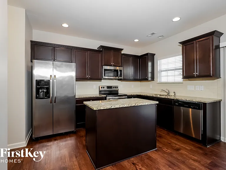 1509 Stark Spring St — Photo 7