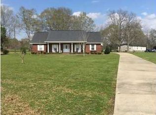 353 Spivey St, Luverne, AL 36049